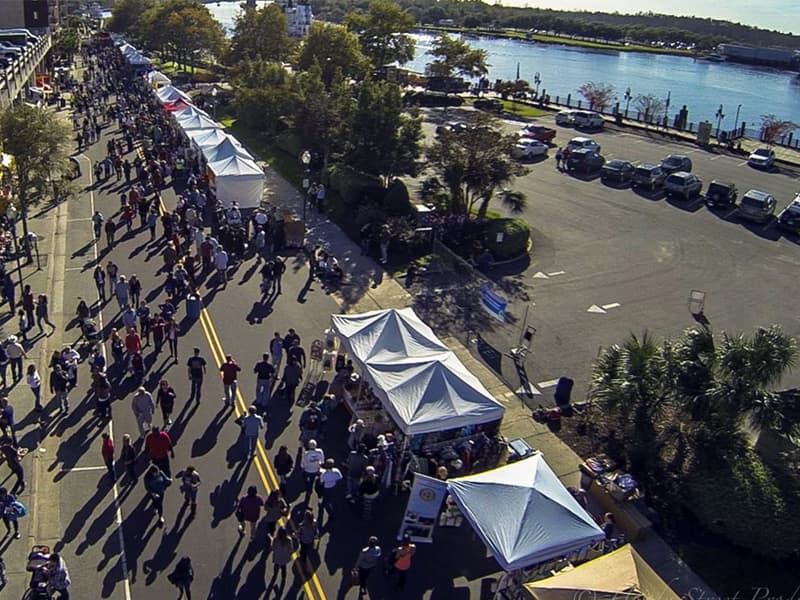 Wilmington Riverfest 2025 Festival Guide and Vacation Rentals