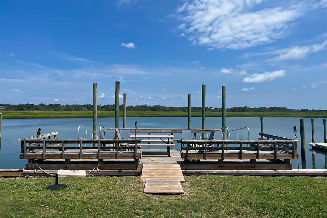 Dock