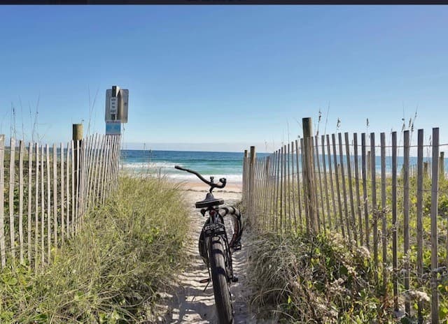 Guide to Biking in Wrightsville Beach: Best Routes, Rentals, and Updates