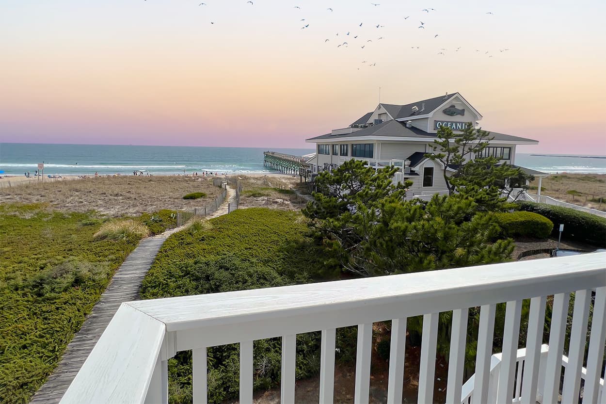 Master suite balcony view of Crystal Pier