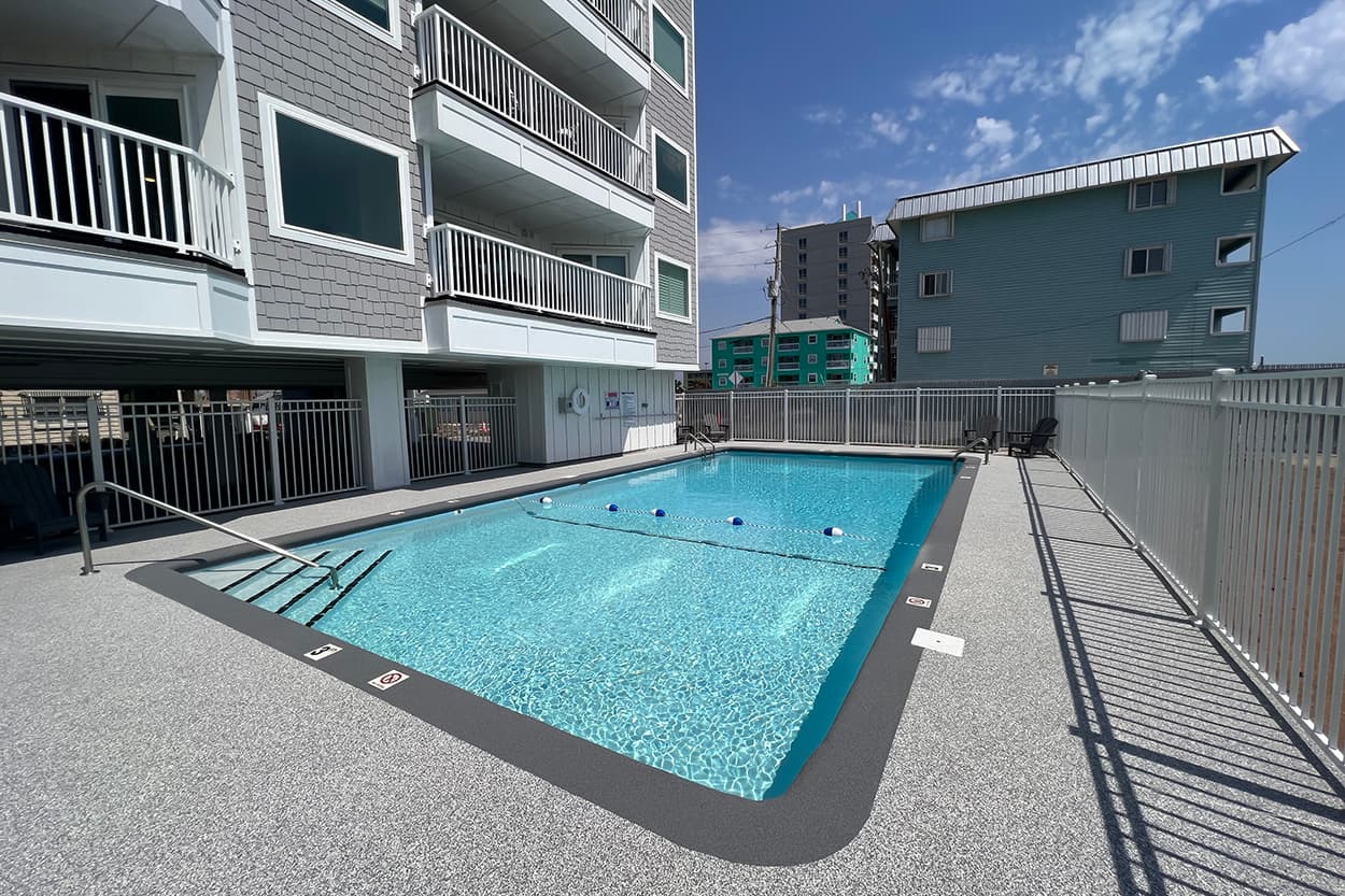 Community Pool - all new 2022