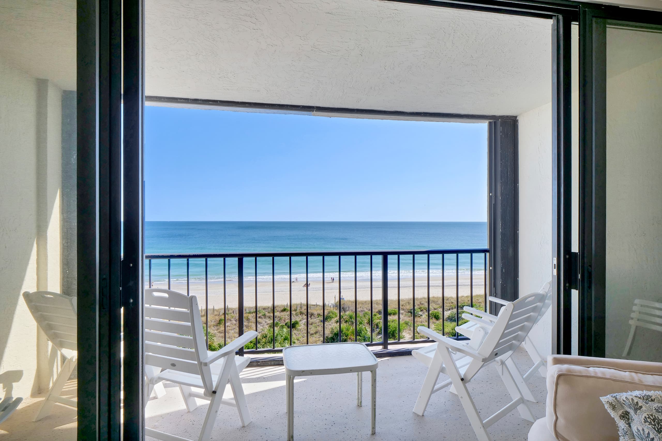 Private oceanfront balcony
